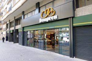 Nou supermercat Bonpreu a l’antic cinema Urgell de Barcelona